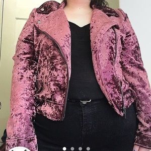 crushed velvet eggplant 🍆 colored moto jacket✨